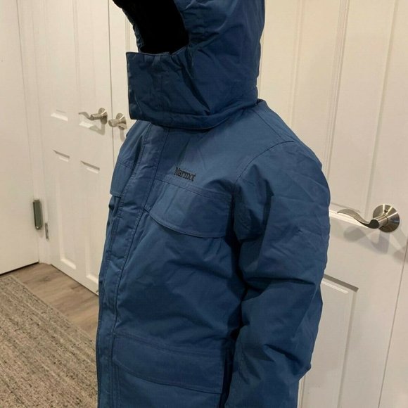 New with tags, authentic 
Marmot - Yukon Parka "Blue Twilight" Jacket for Boy's - Picture 10 of 11